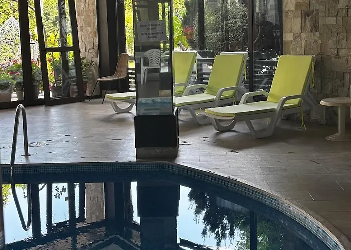 Alpine In アパート